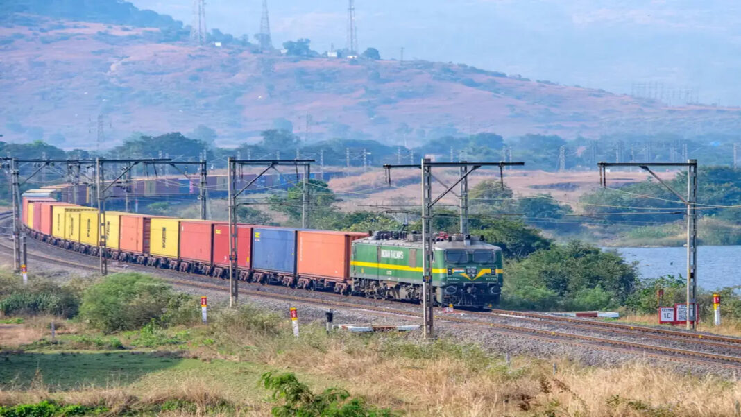 Budgam to Delhi Cargo Train Boosts Kashmir Fruit Trade