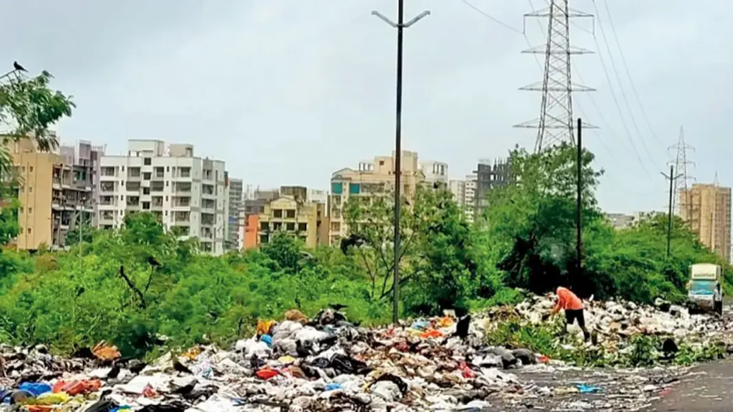 Navi Mumbai Atal Setu approach road turns into garbage dump