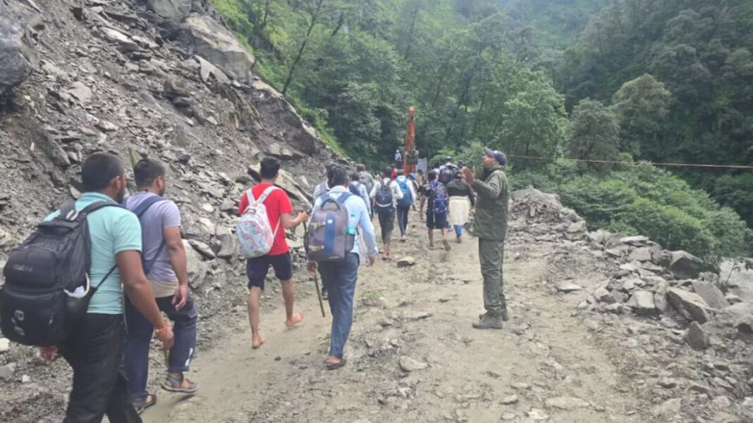 Kedarnath Yatra Resumes As Sonprayag to Gaurikund Road Reopens Pilgrims Walk 22 Km