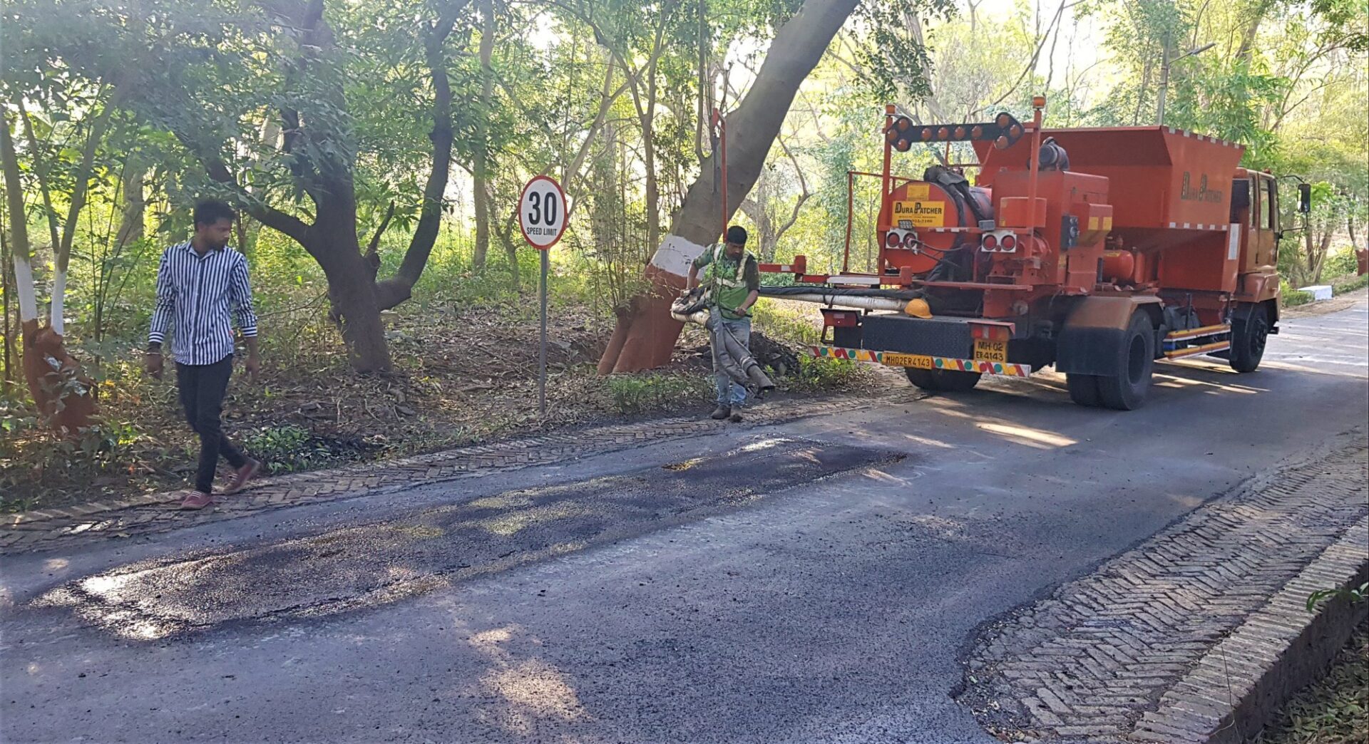 NH Repair Work Hots Up with Increased Labourer Deployment and Repairs