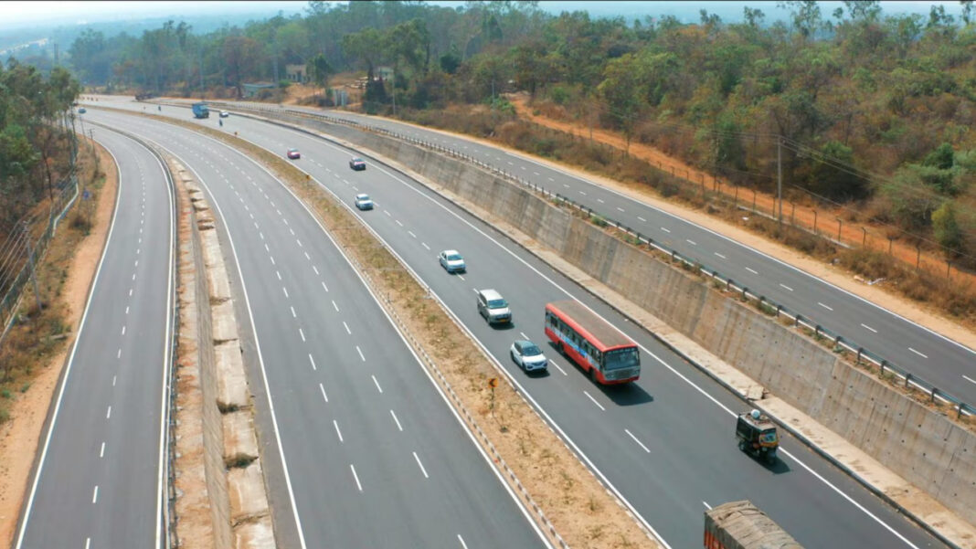 New Delhis Highway Monetisation Plan Moves from TOT to Public InvIT Model