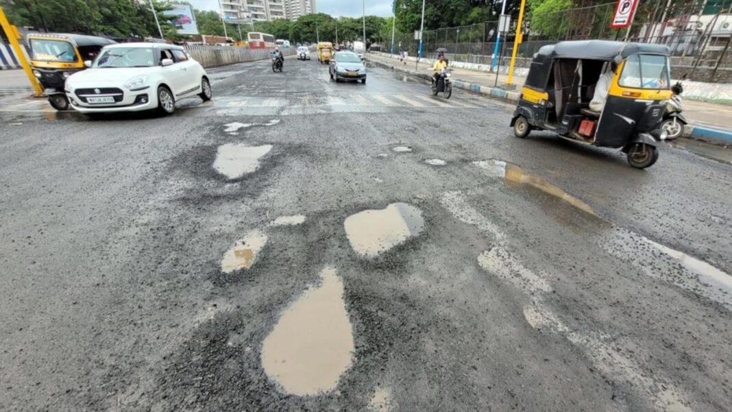  PMC Launches Road Mitra App To Track And Fix Road Complaints