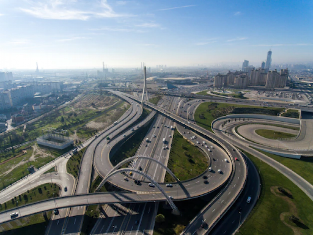 Pune pushes fast-track approval for 32 km elevated highway corridor