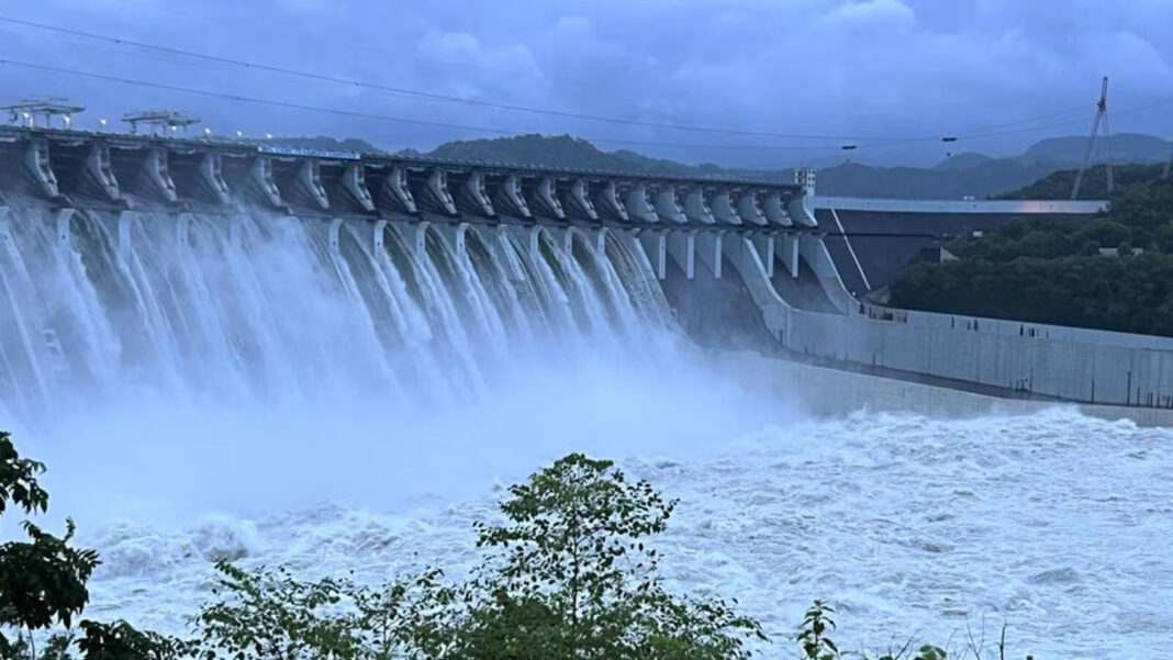 Gandhinagar Cuts Narmada Dam Flow After Rainfall Drops Sharply