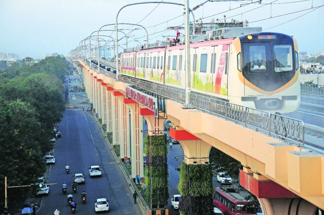 Maharashtra Clears Metro Rail And Road Projects Worth Thousands Of Crores