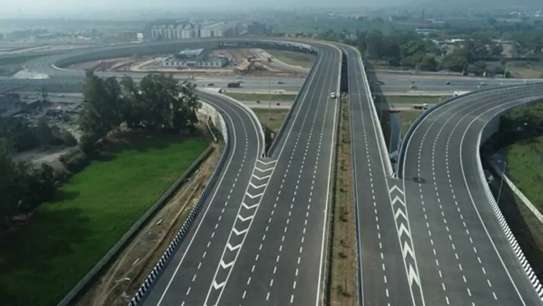 Ahmedabad urban projects, Gandhinagar development, slum rehabilitation Ahmedabad, Gujarat urban upgrade, eco friendly housing India, sustainable city projects, clean water Gujarat, traffic easing Ahmedabad
