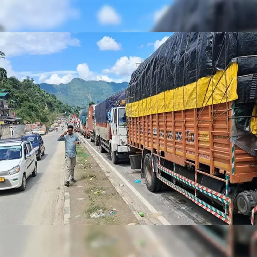North India Rains Leave Hundreds Of Cargo Vehicles Stranded On Highway