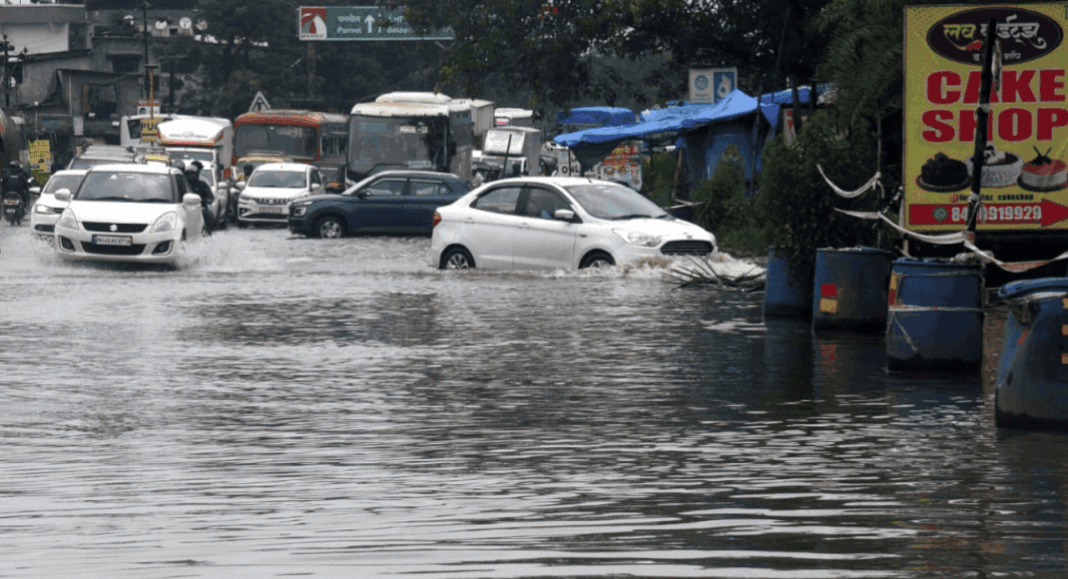 Mumbai Faces Heavy Rainfall As IMD Issues Orange Alert Today