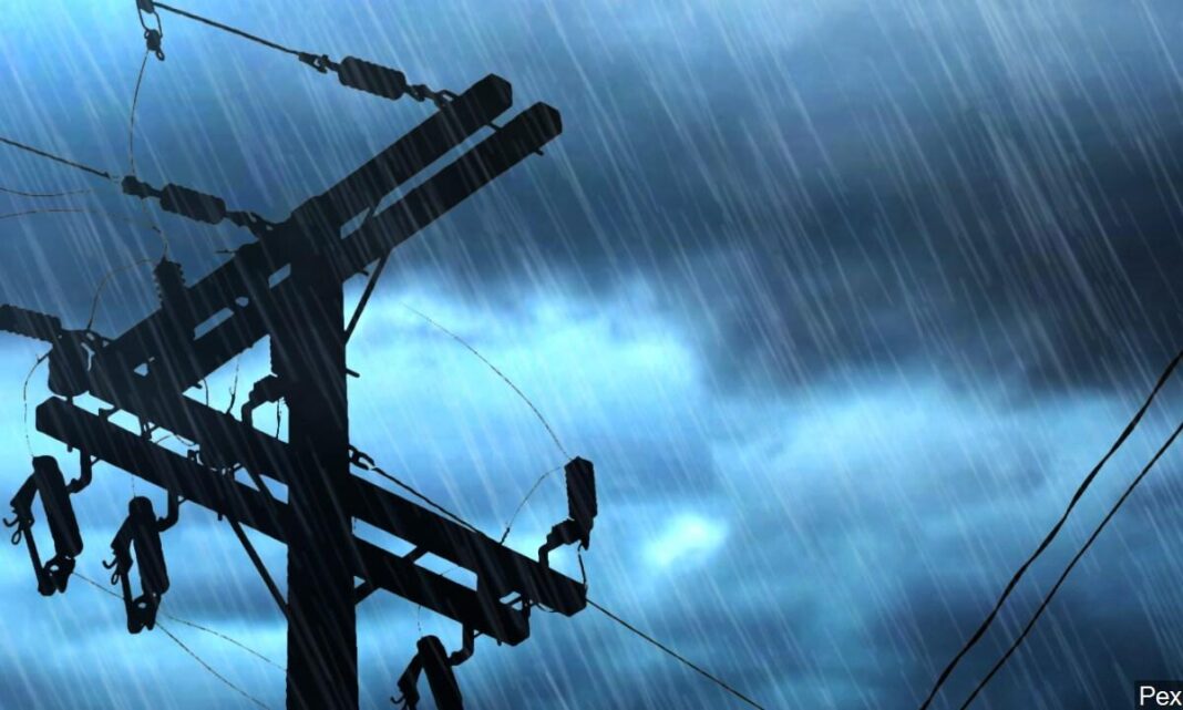 Mumbai experiences major power cuts amid heavy rains flooding several city areas