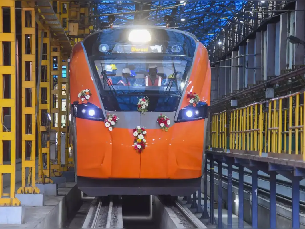 Railways To Get 600 Coaches With Modular Interiors, Bio-Toilets, CCTVs To Make Trains Safer, Quiete