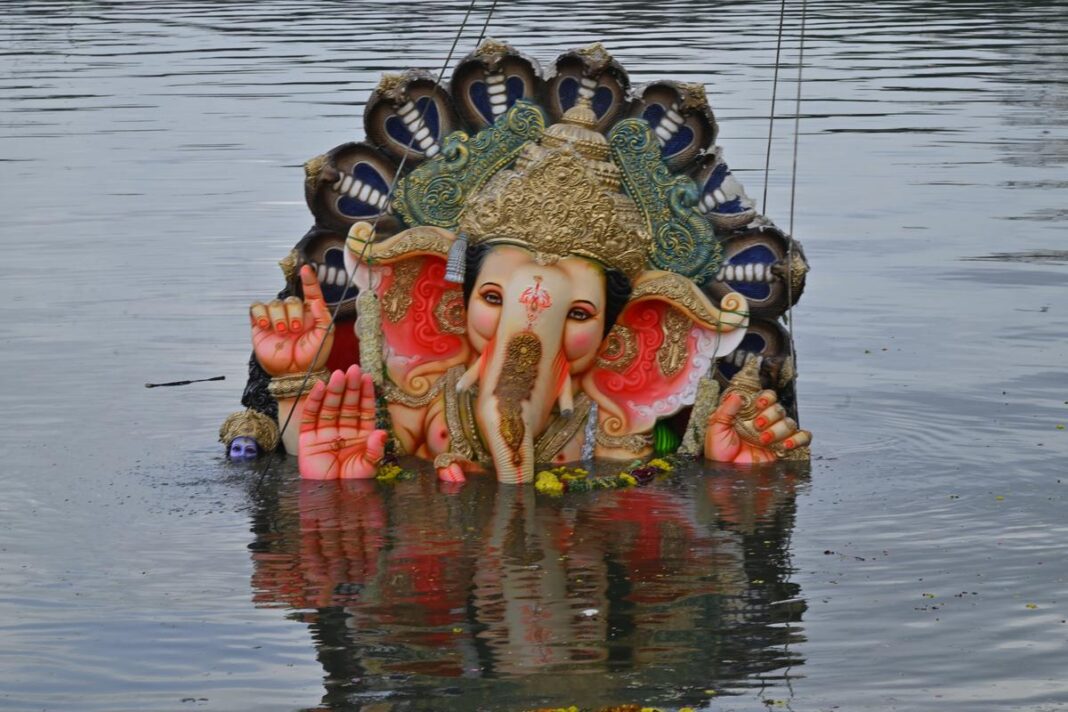 Hyderabad Announces Traffic Curbs And 74 Ponds For Ganesh Immersion