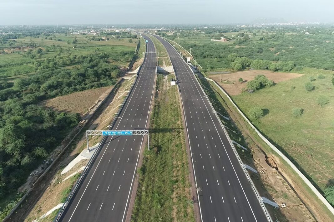 Delhi Mumbai Expressway to cut travel time, boost growth by 2027