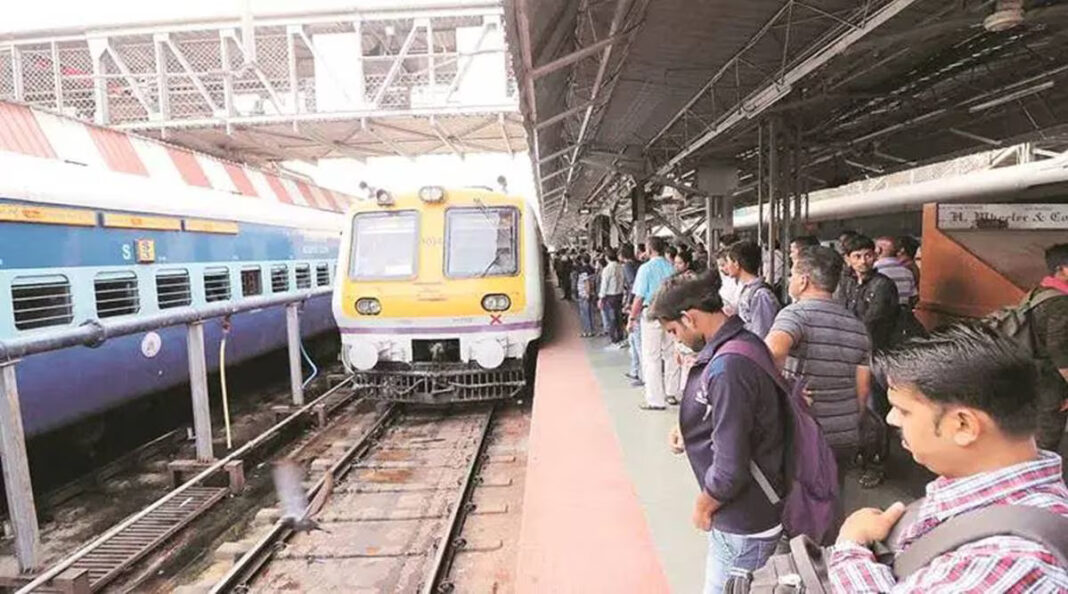 Central Railway Adds 52 Trains With New Halts At 22 Stations