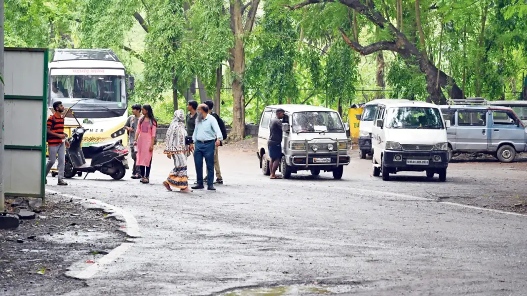 Mumbai Sanjay Gandhi National Park Cracks Down On Illegal Taxi Operators