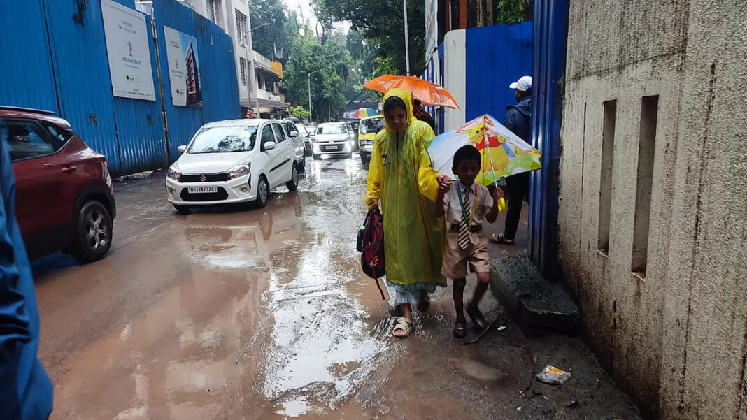 Pune Faces Heavy Rains Next 3 Hours IMD Orange Alert Issued
