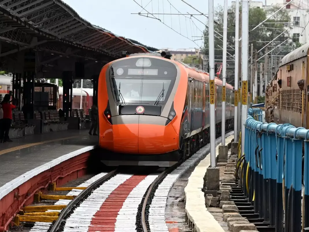 Lucknow launches festive special trains for Diwali and Chhath travellers
