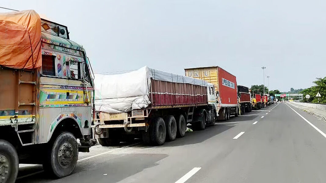 Navi Mumbai Bans Heavy Vehicles October 8 For NMIA Inauguration Event
