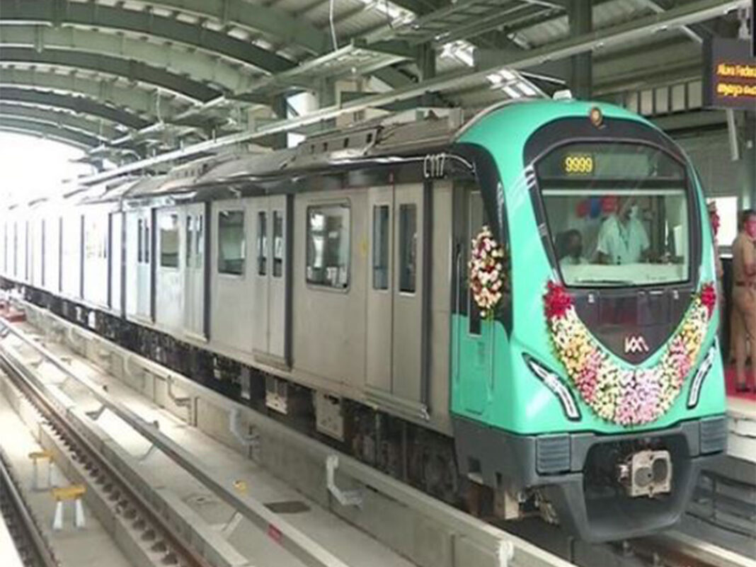 Kochi Metro Drives Largest Swachhata Hi Seva 2025 Campaign