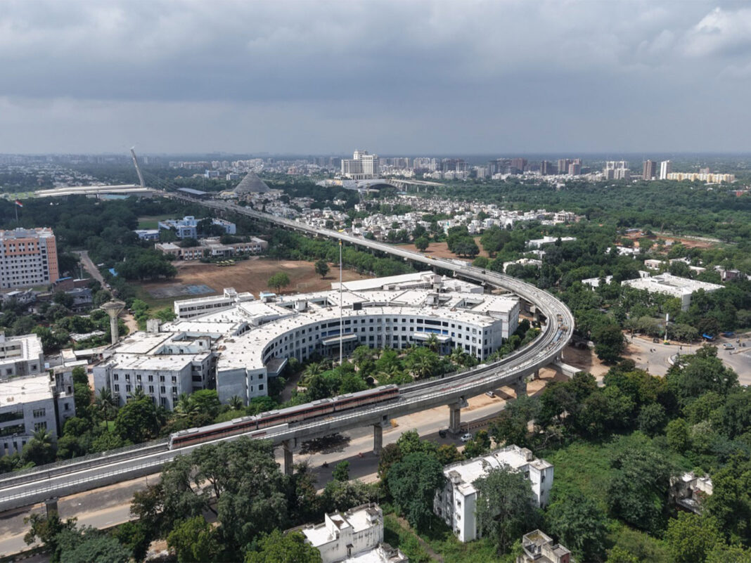 Gandhinagar Metro Trial Reaches Mahatma Mandir on Vijayadashami Extending Network