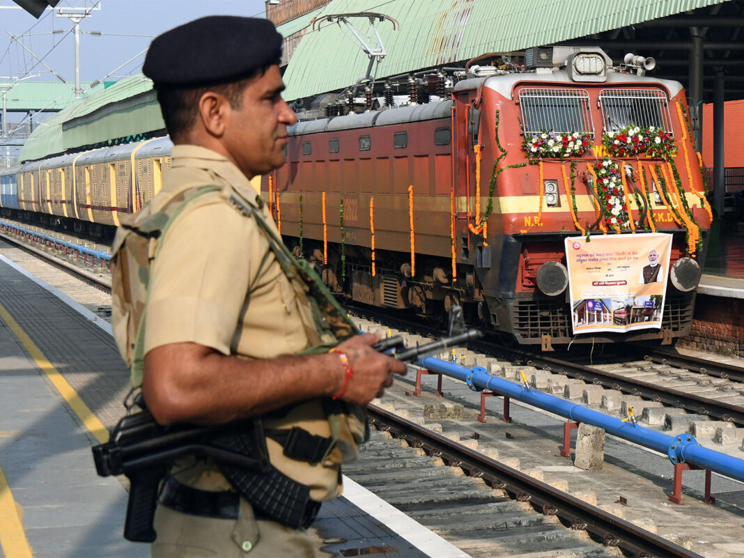 Delhi Indian Railways Deploys 1500 Special Trains For Chhath Puja Rush