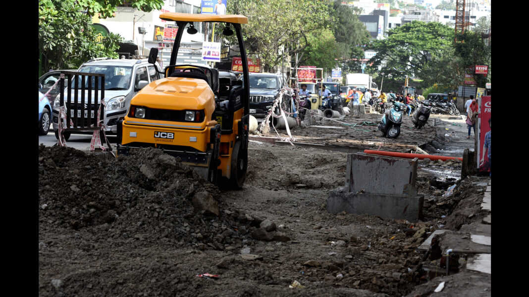 PMC Faces Backlash As Dug Up Rasta Peth Road Endangers Daily Commuters