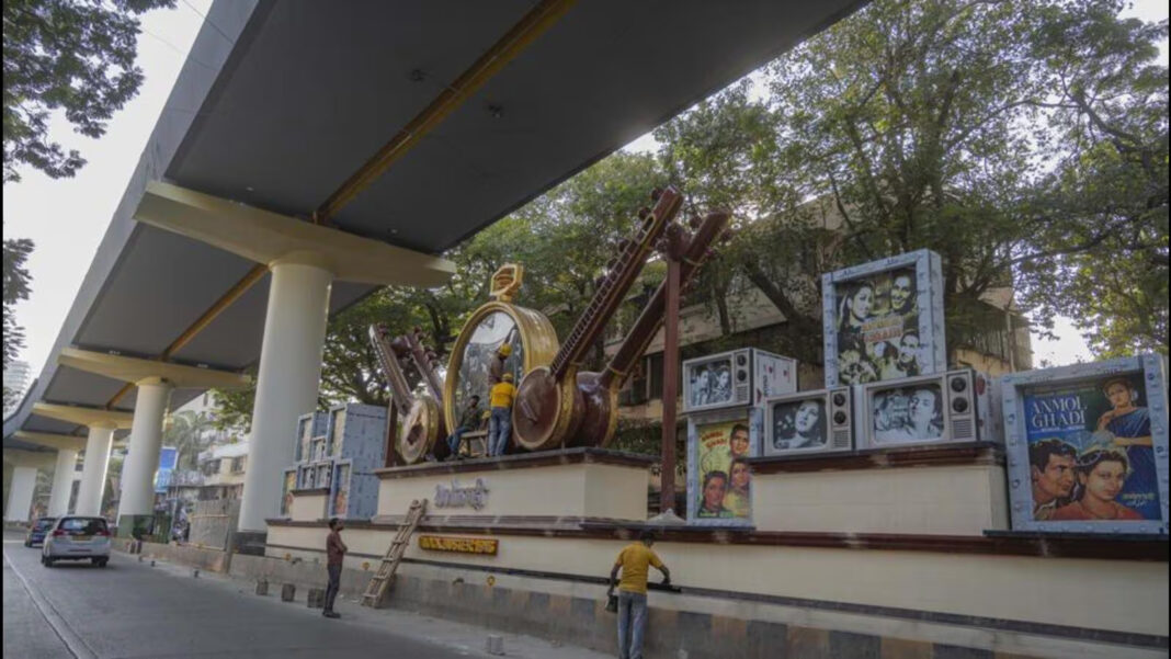 MMRDA Scraps Rs 300 Crore Bollywood Themed Metro 2B Beautification Project