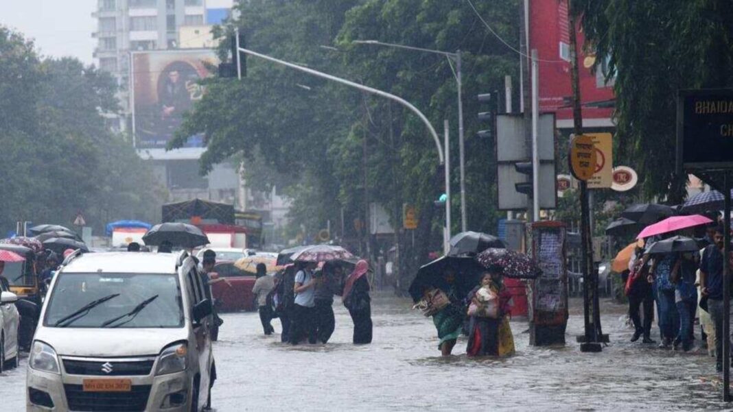 Mumbai Faces Extended Unseasonal Showers As Yellow Alert Stays Till October 30