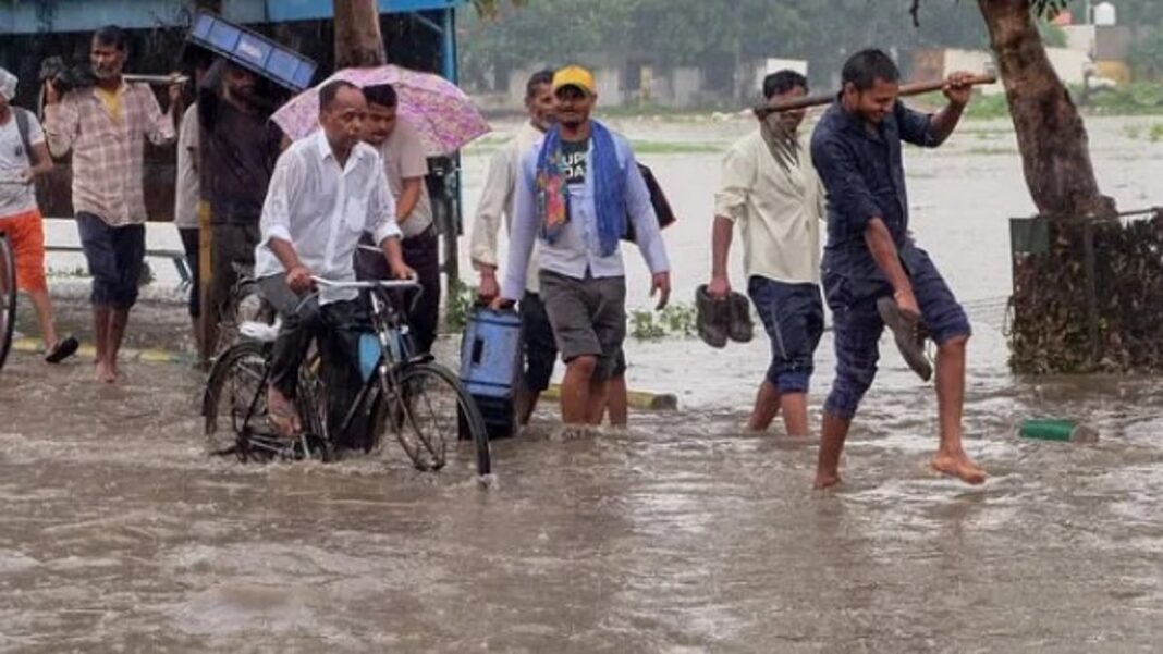 Hyderabad IT Corridor Hit by Severe Flooding Forcing Remote Work