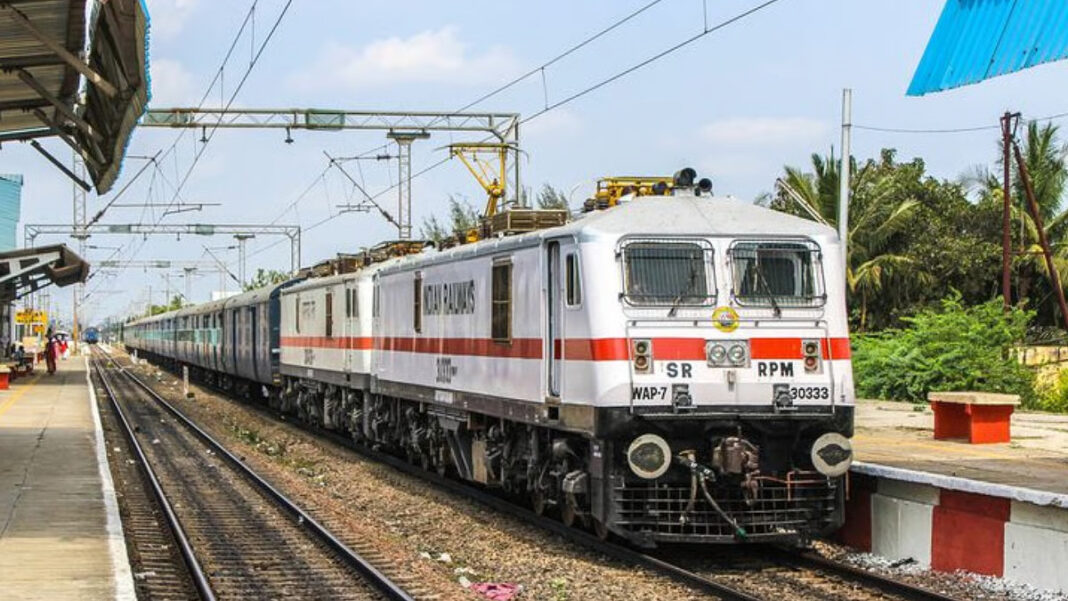 Western Railway Adds Extra Stoppages At Dahod Station For Key Trains