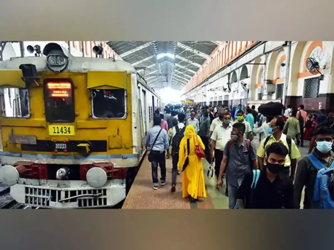 Delhi launches 58 special trains to ease Chhath Puja rush