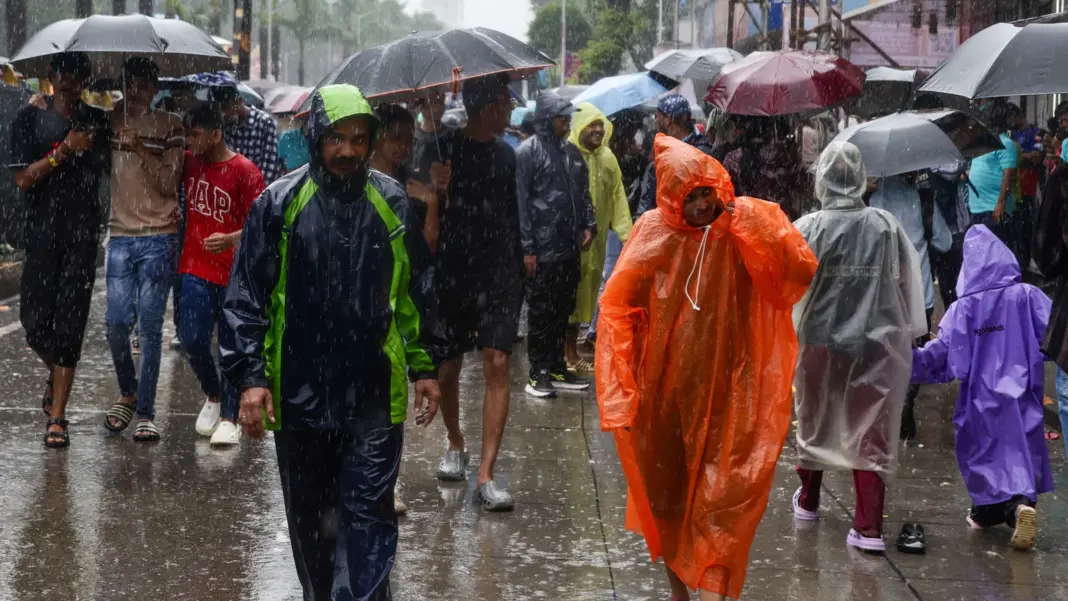 Mumbai Faces Yellow Alert As Intermittent Rain Predicted Till Tuesday