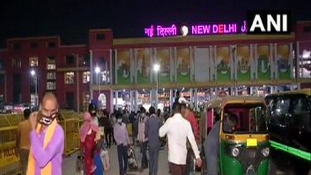 Delhi NCR Railways Suspend Platform Tickets From October 15 To 27