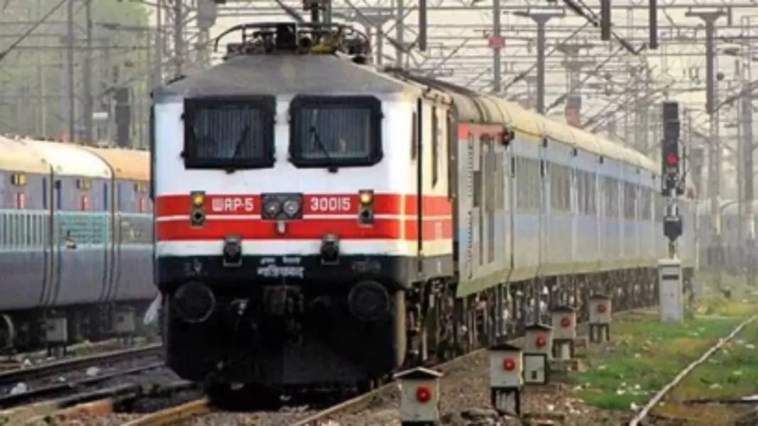 Pune Runs 1052 Special Trains Serving 15 Lakh Festive Passengers