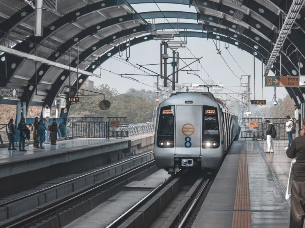 Delhi Metro To Extend Platforms At 32 Stations For Smoother Travel