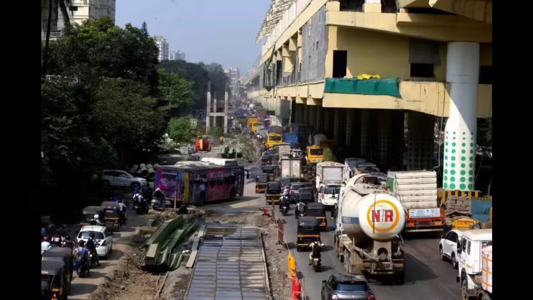 Thane Ghodbunder Highway Expansion Delayed After Power Line Issues Surface Again