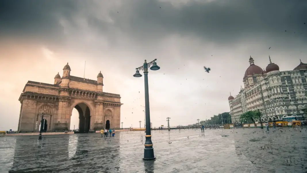 Mumbai Set For November Showers As Cyclone Senyar Influences Coastal Weather Conditions