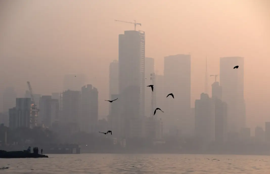 Mumbai Breathes Toxic Air Despite Sunshine With AQI Rising Sharply To 263