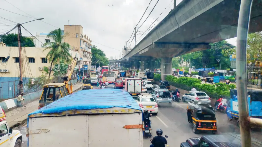 Mumbai Proposes Dedicated Bus Lane Andheri Saki Naka Metro Congestion Relief Plan