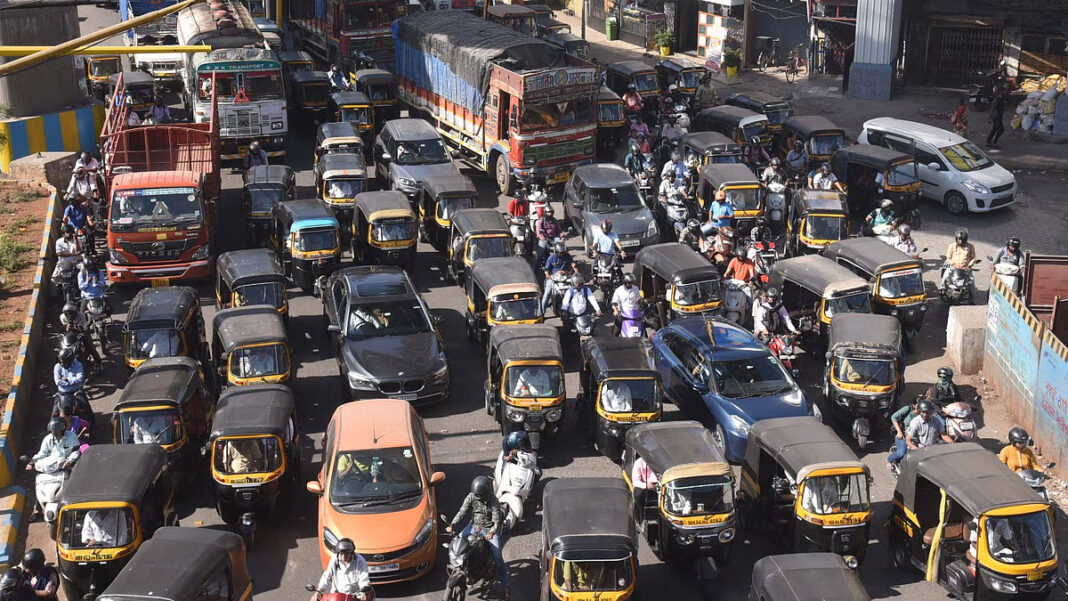 Mumbai Traffic Crawls On Coastal Road And Eastern Freeway Amid Major Congestion