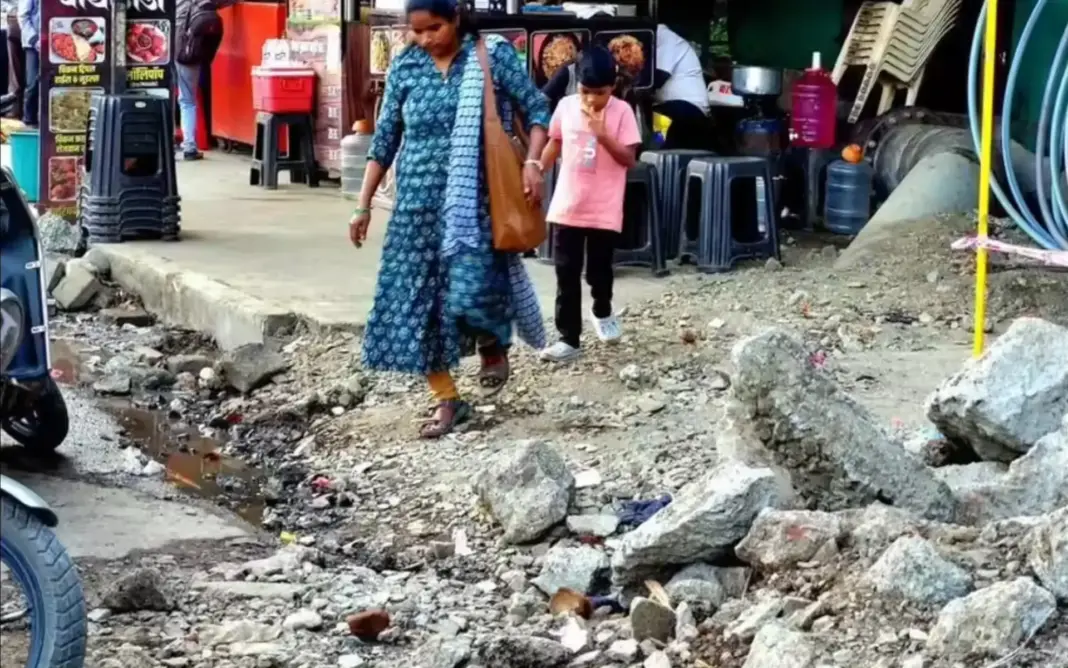 Hyderabad Pedestrian Space Drive Targets Encroachments