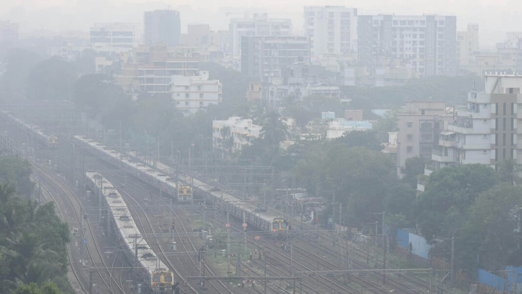 Mumbai's Air Enters 'Very Unhealthy' Bracket, Experts Advise Caution