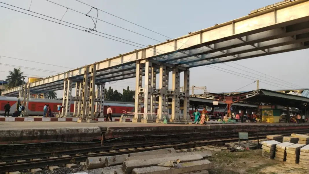 Indian Railways to Develop Mega Coaching Terminals Across 20 Cities to Boost Capacity