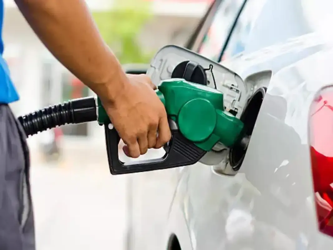 Delhi Bans Fuel For Vehicles Without Valid PUC From December 18 Onwards