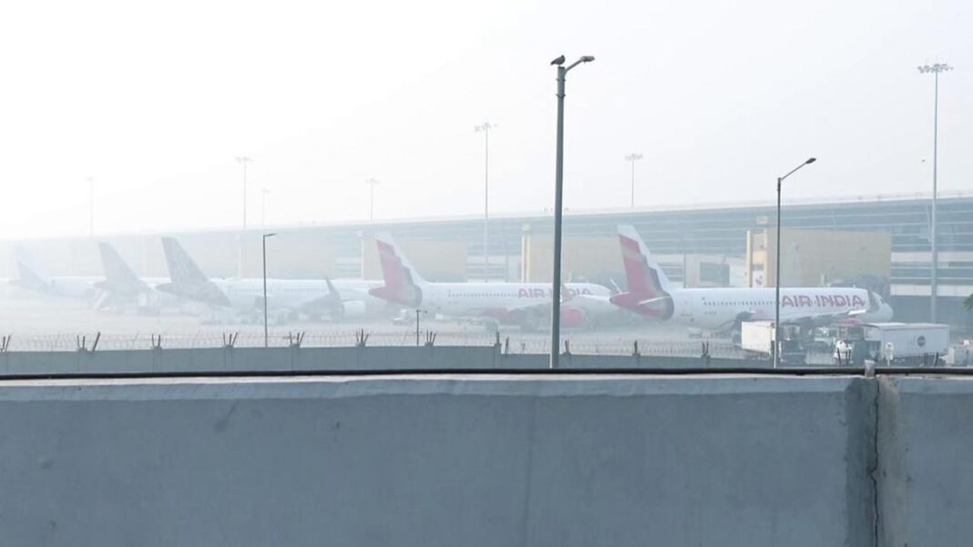 Delhi Dense Fog Disrupts IGI As 118 Flights Cancelled 16 Diverted Operations