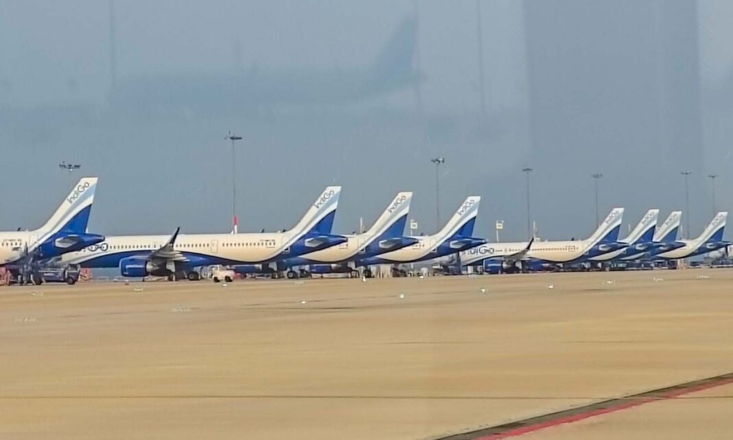 Indigo Cancels 220 Flights Across Delhi Mumbai, Bengaluru Amid Severe Disruptions