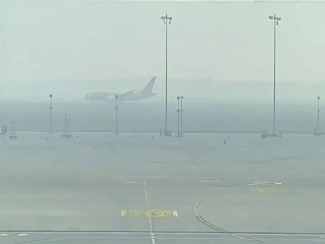 Delhi Airport Issues Fog Advisory As Very Poor Air Delays Flights Operations