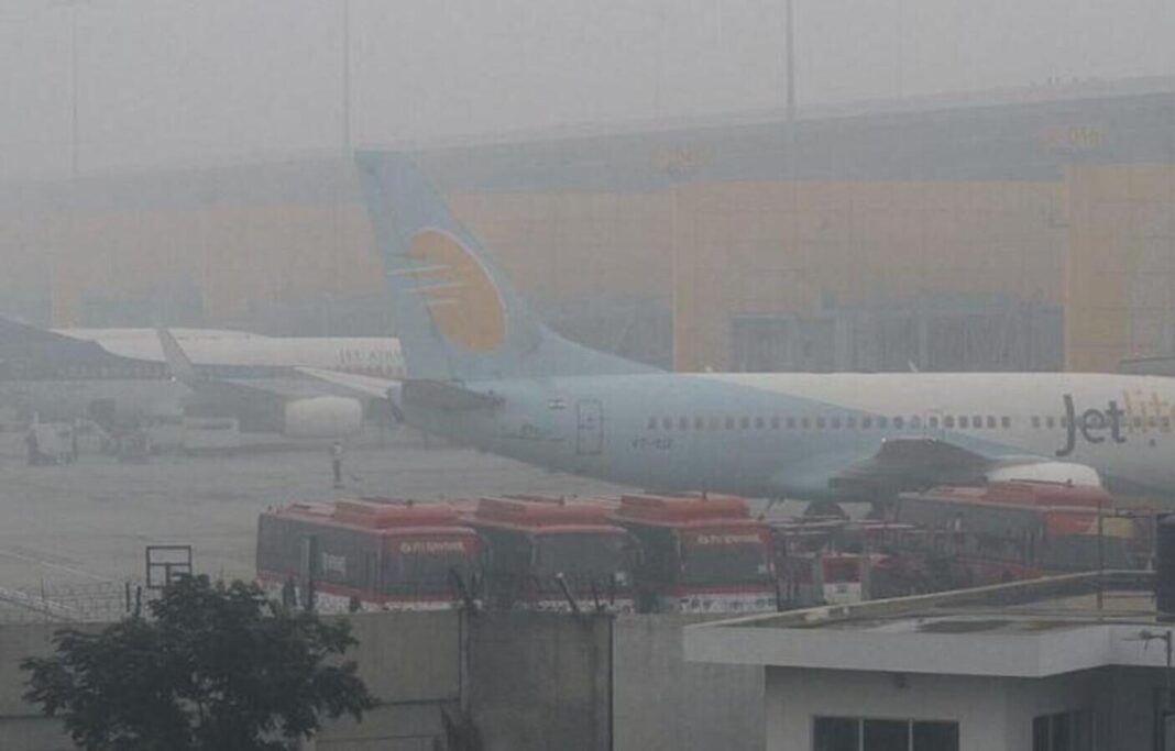 Delhi Winter Fog Grounds Flights At Varanasi Mumbai Airports Nationwide Severe Disruptions