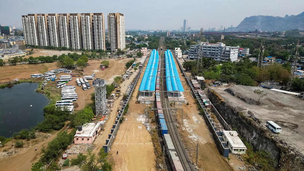 Airoli-Kalwa Rail Corridor Survey Faces Halt Over Unresolved Rehabilitation Of Residents