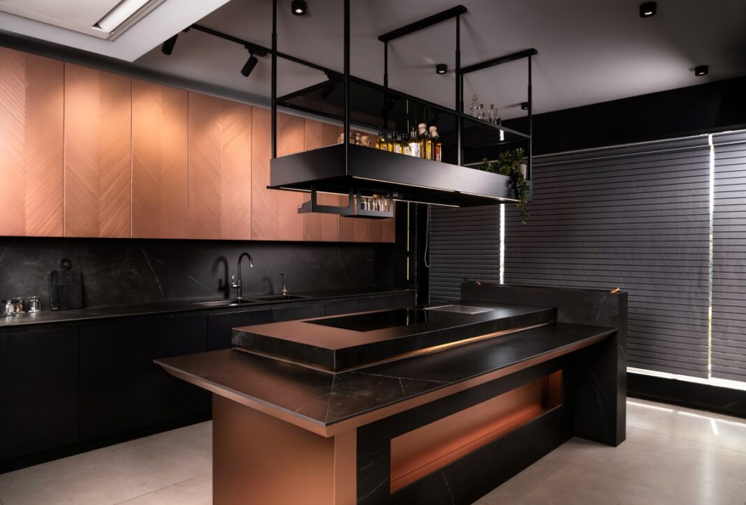 Mumbai Unveils Kuche7 Ruby Vanity Combining Sculpted Design And High-Performance Functionality