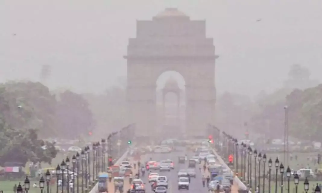 Delhi NCR Air Crisis Deepens Urban Risks
